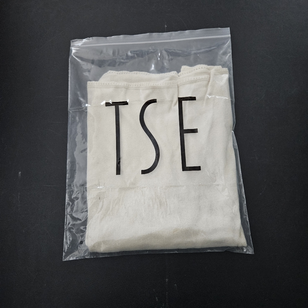 TSE Cashmere/Silk V Neck Pullover - Ivory -  Size XL - NWT - Picture 7 of 7